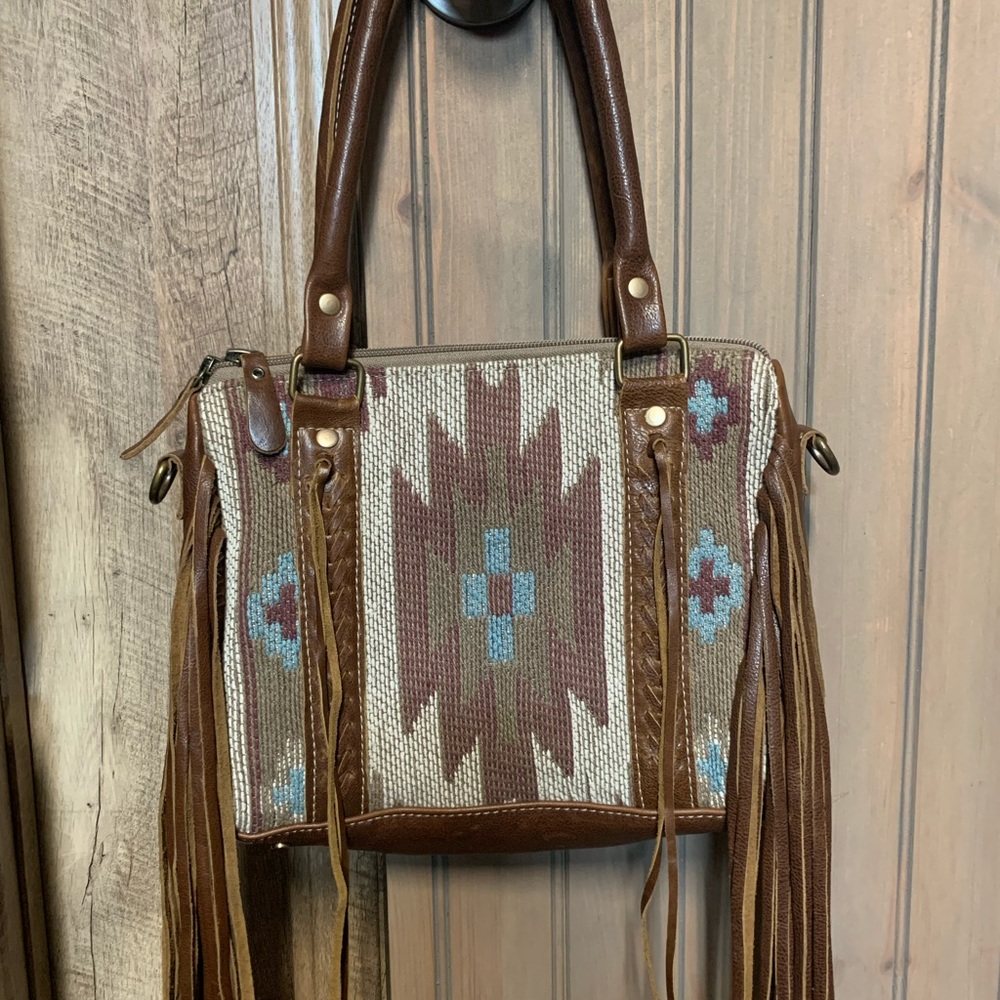 Myra Bag